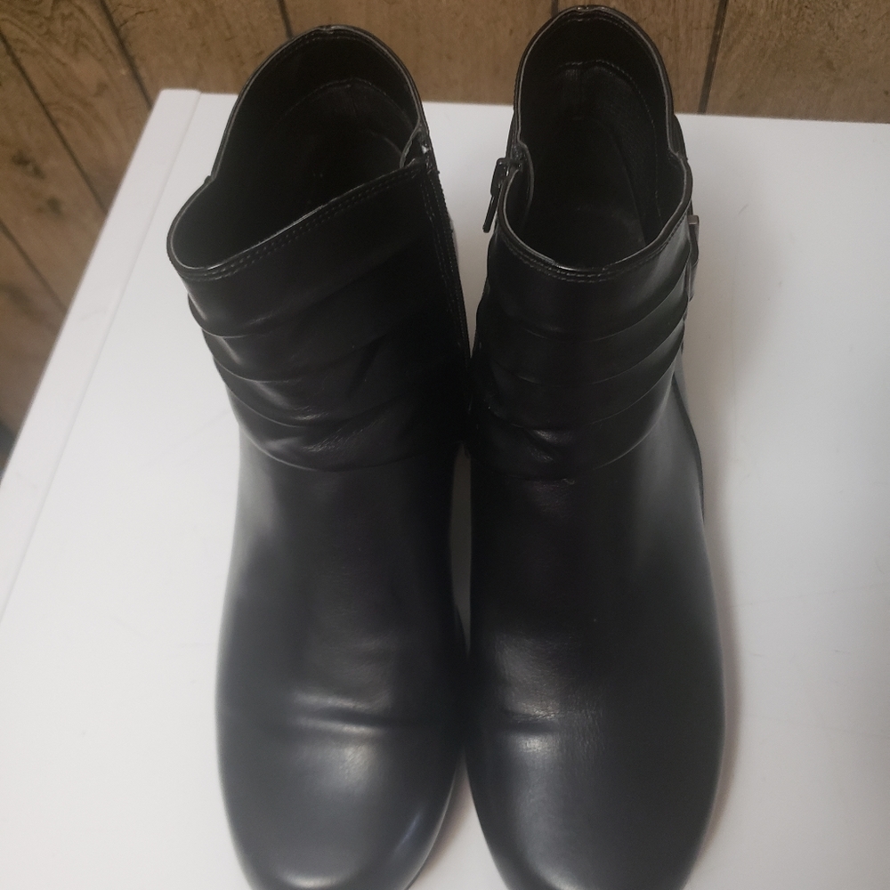Ankle  Boots Black  Size 13 Wide